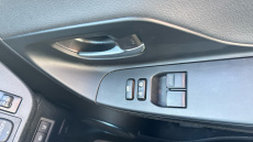 Toyota Yaris 1.5 VVT-i Y20 5dr [Bi-tone] Petrol Hatchback